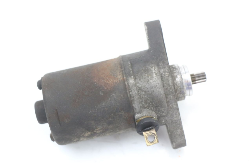 photo de AVVIATORE PEUGEOT KISBEE 4T 50 (2018 - 2022) - Altra angolazione