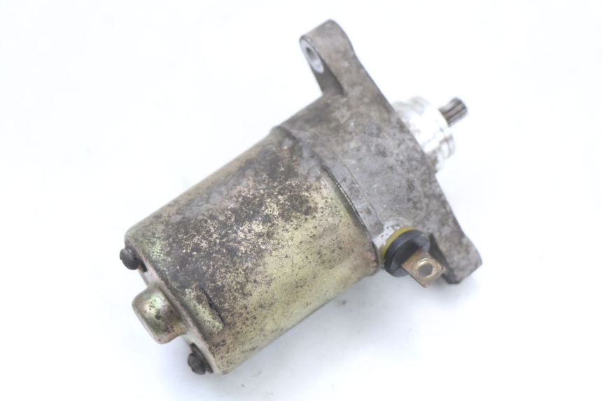 photo de AVVIATORE PEUGEOT KISBEE 4T 50 (2018 - 2022) - Zoom sullo stato d'uso