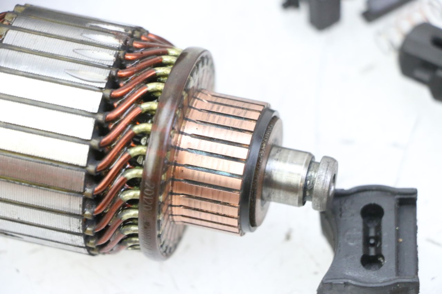 photo de AVVIAMENTO MOTO GUZZI NORGE 8V GT 1200 (2011 - 2016) - Ricambio usato controllato