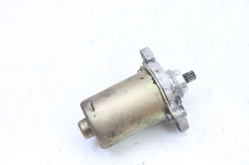 photo de AVVIAMENTO PIAGGIO NRG POWER PUREJET 50 (2018 - 2021) - Primo piano tecnico