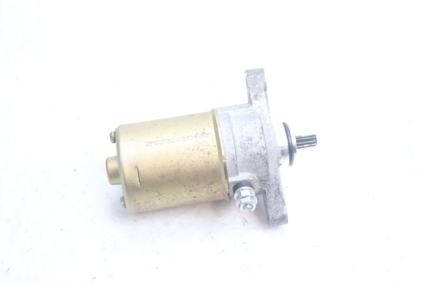 photo de AVVIAMENTO JM MOTORS OLDIES 4T 50 (2020 - 2026) - Altra angolazione