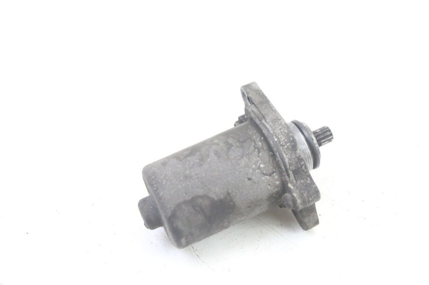 photo de AVVIAMENTO PEUGEOT ELYSTAR 50 (2002 - 2014) - Primo piano tecnico