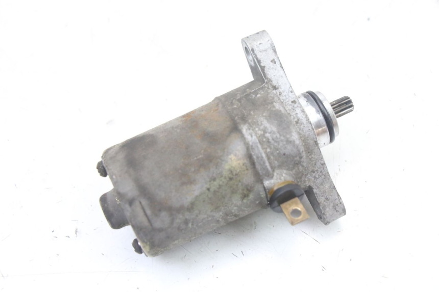 photo de AVVIATORE PEUGEOT KISBEE 4T 50 (2018 - 2022) - Altra angolazione