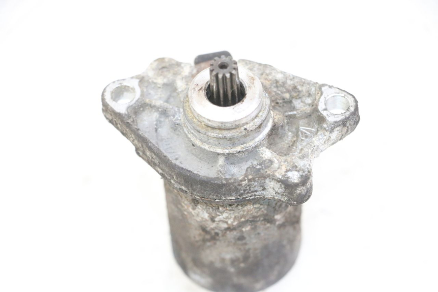 photo de AVVIAMENTO PEUGEOT STREETZONE I 2T 50 (2018 - 2020) - Zoom sullo stato d'uso