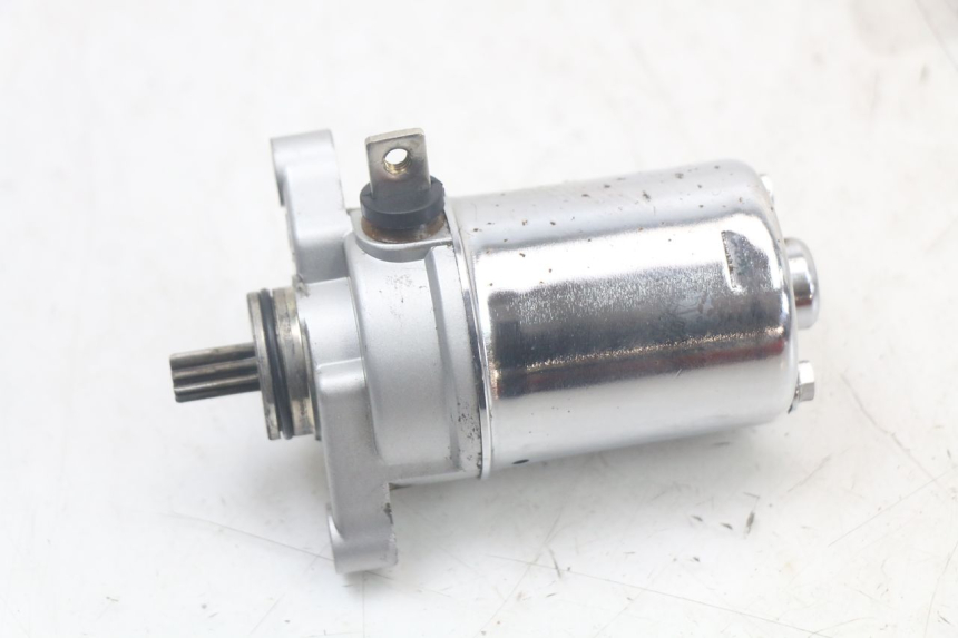 photo de AVVIATORE KEEWAY RY6 2T 50 (2011 - 2019) - Vista principale