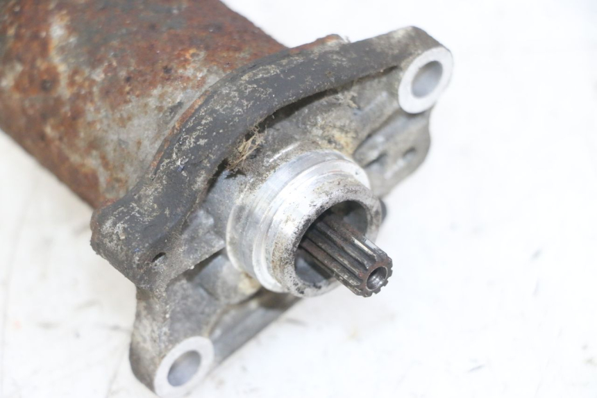 photo de AVVIAMENTO PEUGEOT SPEEDFIGHT 2 LC 50 (2000 - 2009) - Zoom sullo stato d'uso