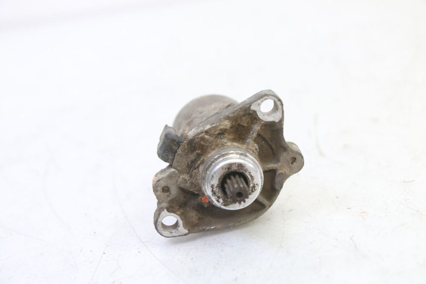 photo de AVVIAMENTO PEUGEOT SPEEDFIGHT 3 AIR 50 (2009 - 2015) - Zoom sullo stato d'uso