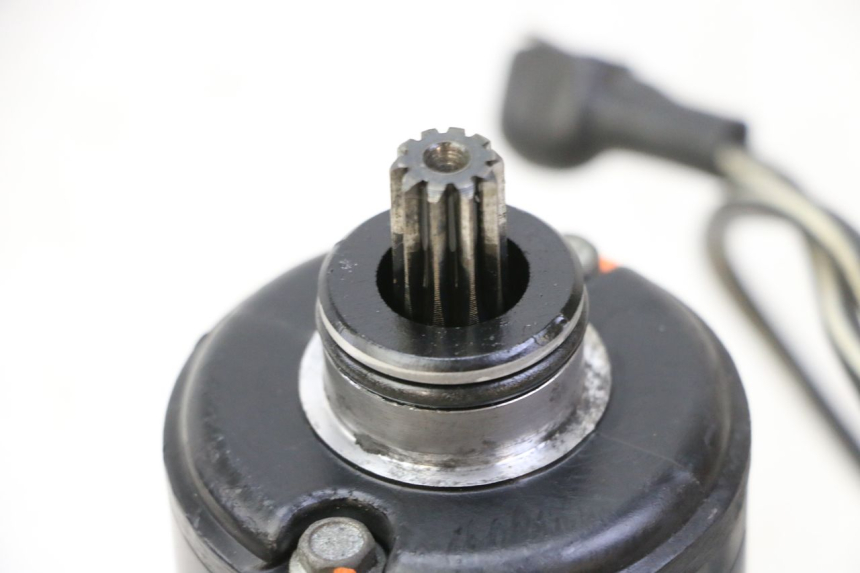 photo de AVVIAMENTO TRIUMPH SPRINT 900 (1995 - 1998) - Altra angolazione