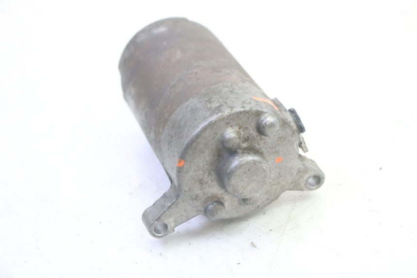 photo de AVVIAMENTO YAMAHA TTR 125 (2000 - 2020) - Dettagli dei punti di fissaggio