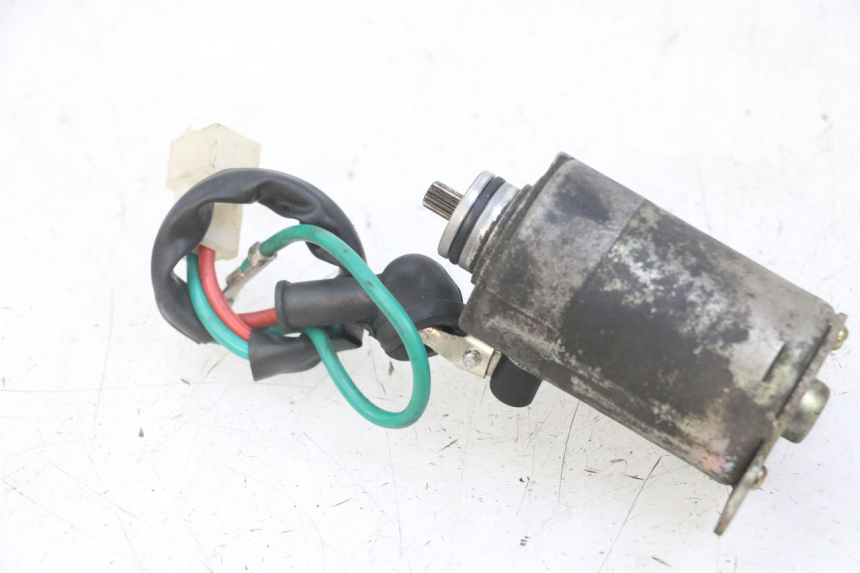 photo de AVVIATORE PEUGEOT TWEET 4T 50 (2014 - 2019) - Altra angolazione