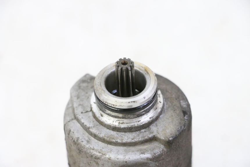 photo de AVVIAMENTO PEUGEOT TWEET 4T 50 (2018 - 2022) - Zoom sullo stato d'uso