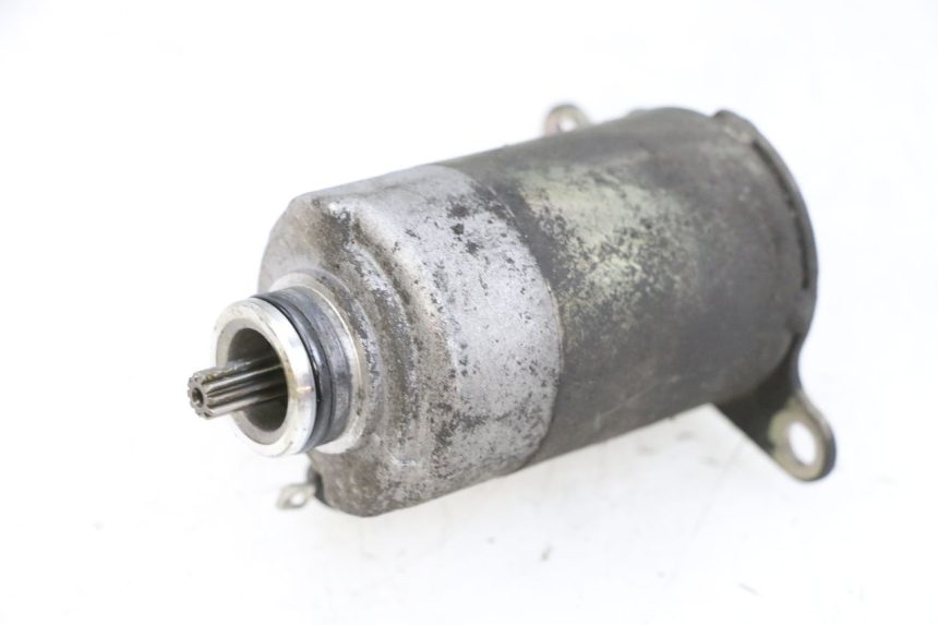 photo de AVVIAMENTO PEUGEOT TWEET PRO EFI 4T 50 (2021 - 2022) - Zoom sullo stato d'uso