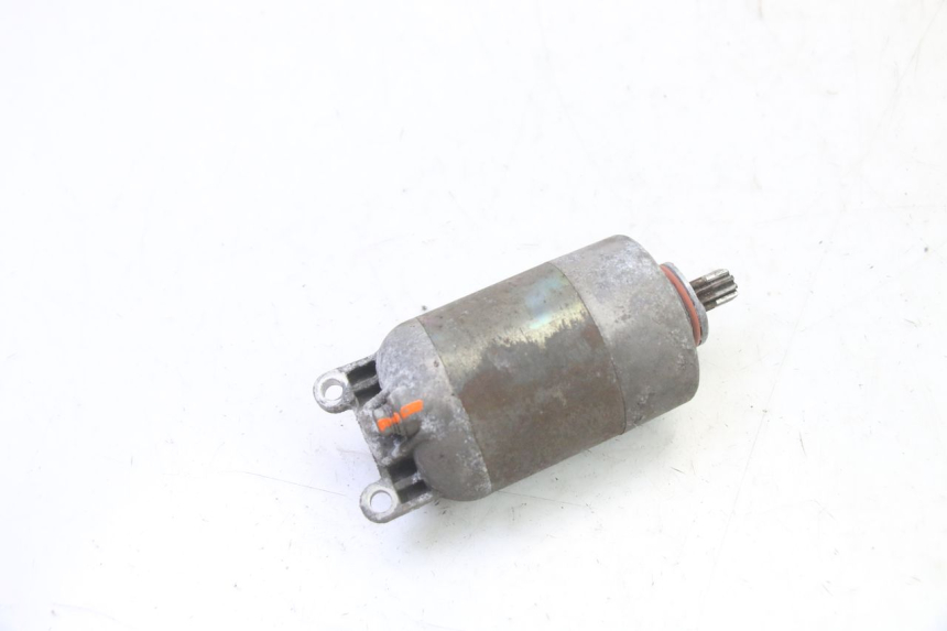 photo de MOTORINO DI AVVIAMENTO MBK WAAP 125 (2008 - 2013) - Primo piano tecnico