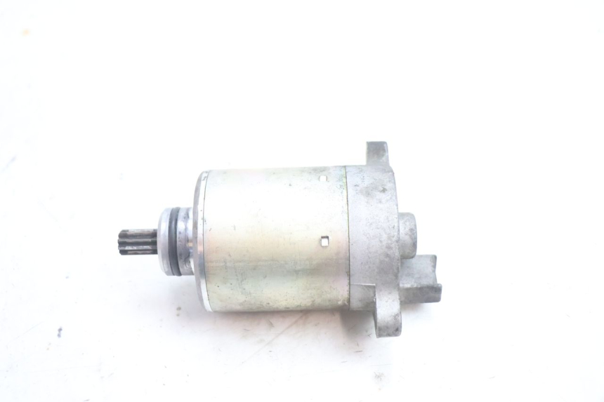 photo de AVVIATORE PIAGGIO X8 STREET 125 (2006 - 2007) - Altra angolazione