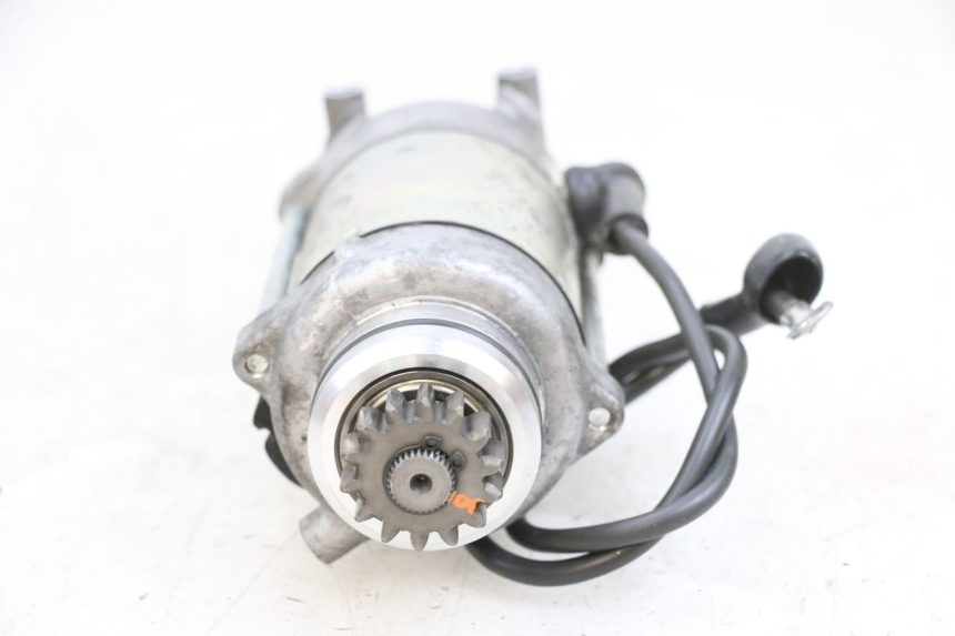 photo de AVVIAMENTO KAWASAKI ZR 7 750 (1999 - 2004) - Altra angolazione