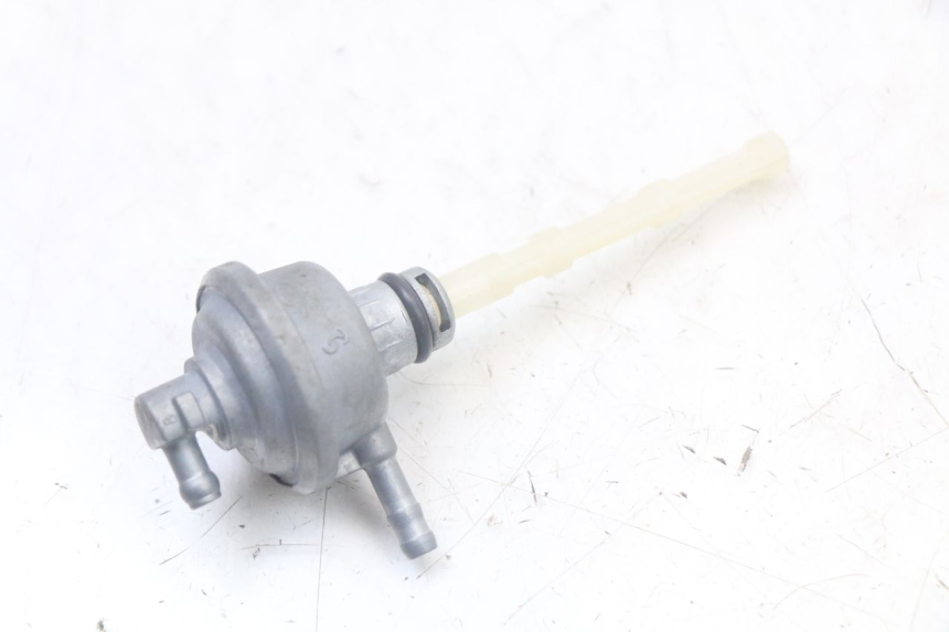 photo de DEPRESSIONE SERBATOIO YAMAHA AEROX 2T 50 (2013 - 2017) - Altra angolazione