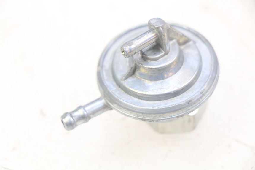 photo de DEPRESSIONE SERBATOIO KYMCO AGILITY 4T 50 (2018 - 2022) - Zoom sullo stato d'uso