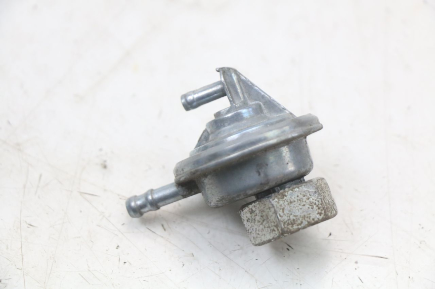 photo de DEPRESSIONE SERBATOIO KYMCO AGILITY 4T 50 (2018 - 2022) - Altra angolazione