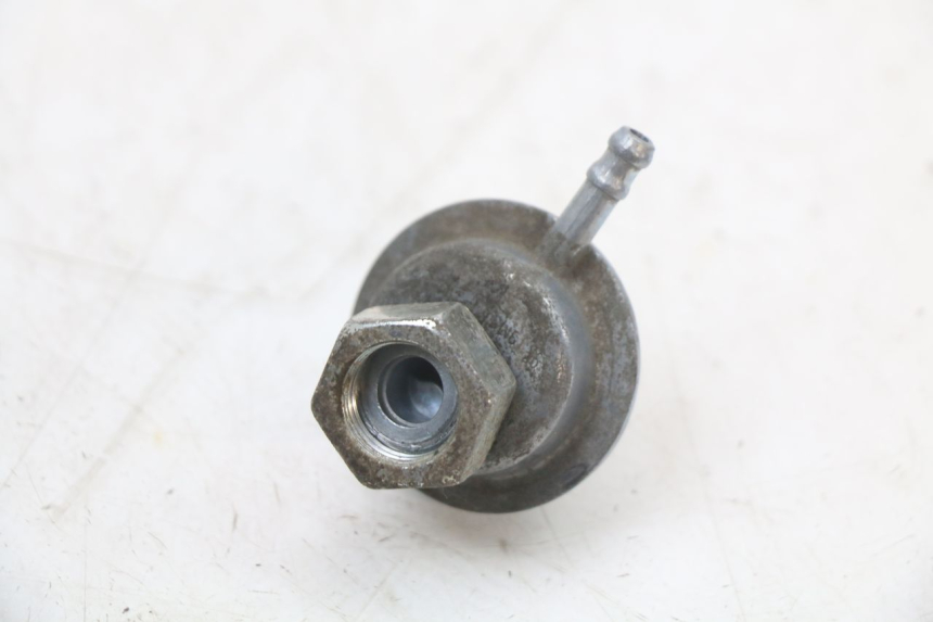 photo de DEPRESSIONE SERBATOIO KYMCO AGILITY 4T 50 (2018 - 2022) - Primo piano tecnico