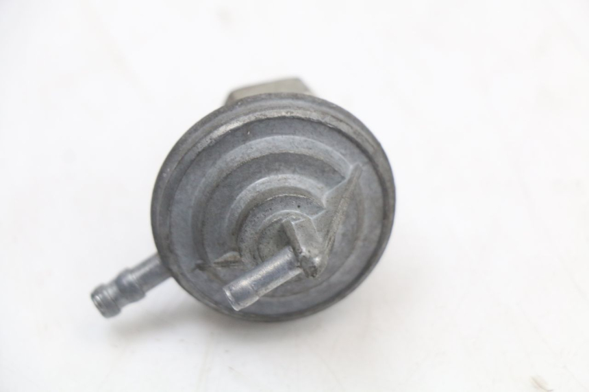 photo de RUBINETTO SERBATOIO KYMCO AGILITY CARRY 50 (2011 - 2020) - Altra angolazione