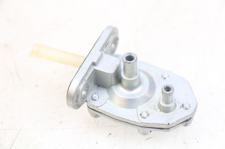 photo de DEPRESSIONE SERBATOIO MBK BOOSTER SPIRIT 50 (1999 - 2003) - Dettaglio del componente