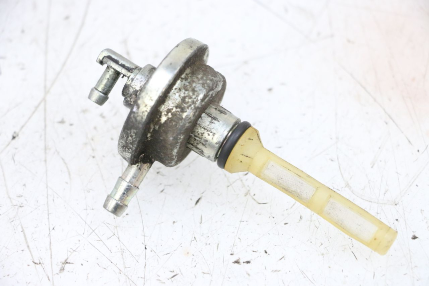 photo de Depressore del serbato  in Italian.  MBK BOOSTER SPIRIT NAKED 50 (2004 - 2017) - Vista principale