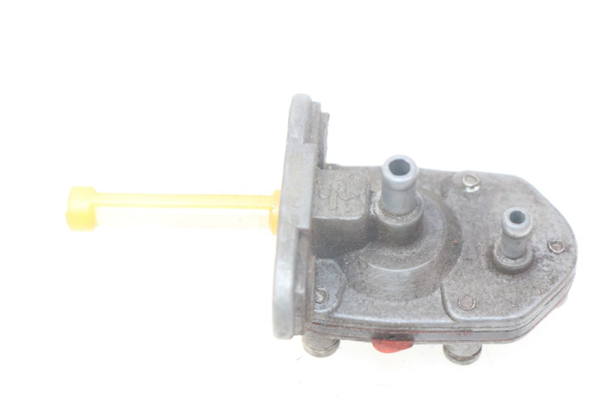 photo de DEPRESSIONE SERBATOIO YAMAHA BW'S 50 (1999 - 2003) - Zoom sullo stato d'uso