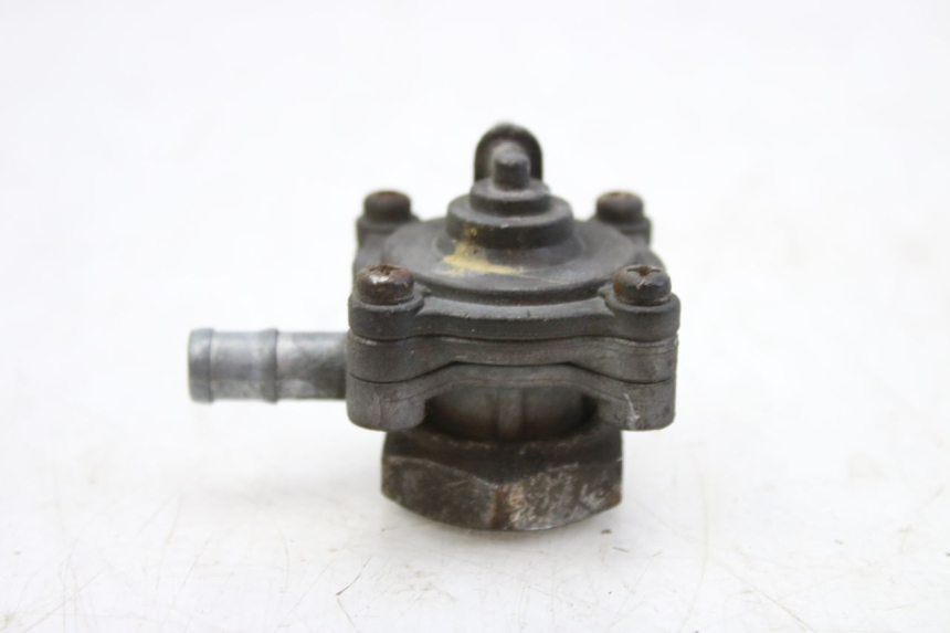 photo de DEPRESSIONE SERBATOIO HONDA CBF 500 (2004 - 2007) - Primo piano tecnico