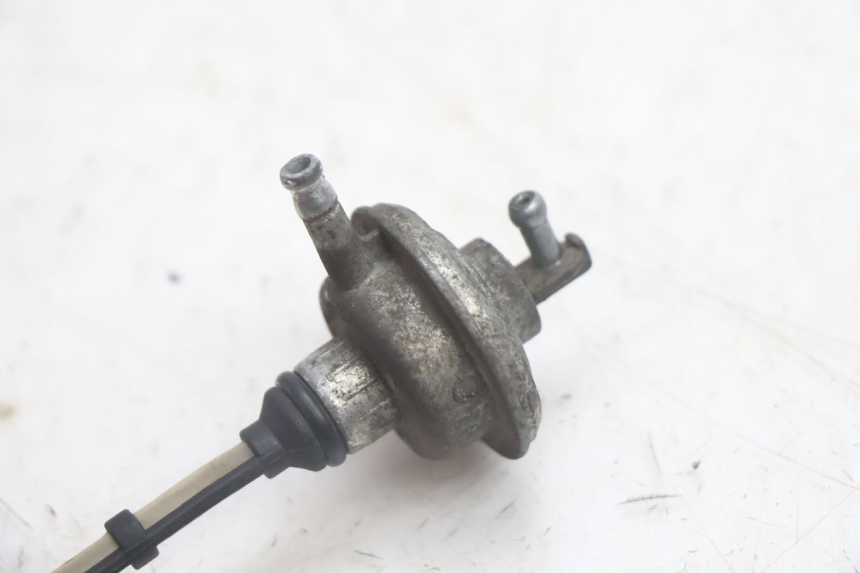 photo de RUBINETTO SERBATOIO PIAGGIO LIBERTY 50 (1998 - 2003) - Dettaglio del componente