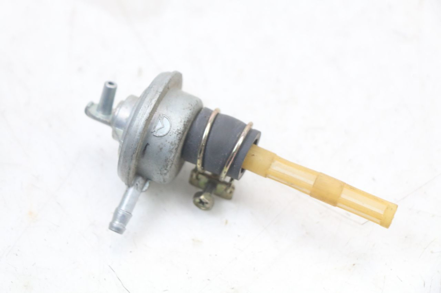 photo de DEPRESSIONE SERBATOIO SYM MIO 50 (2011 - 2017) - Zoom sullo stato d'uso