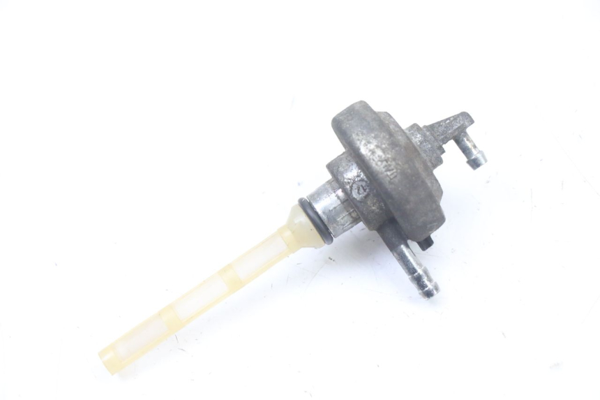 photo de DEPRESSIONE SERBATOIO PIAGGIO VESPA GRANTURISMO 125 (2003 - 2007) - Zoom sullo stato d'uso