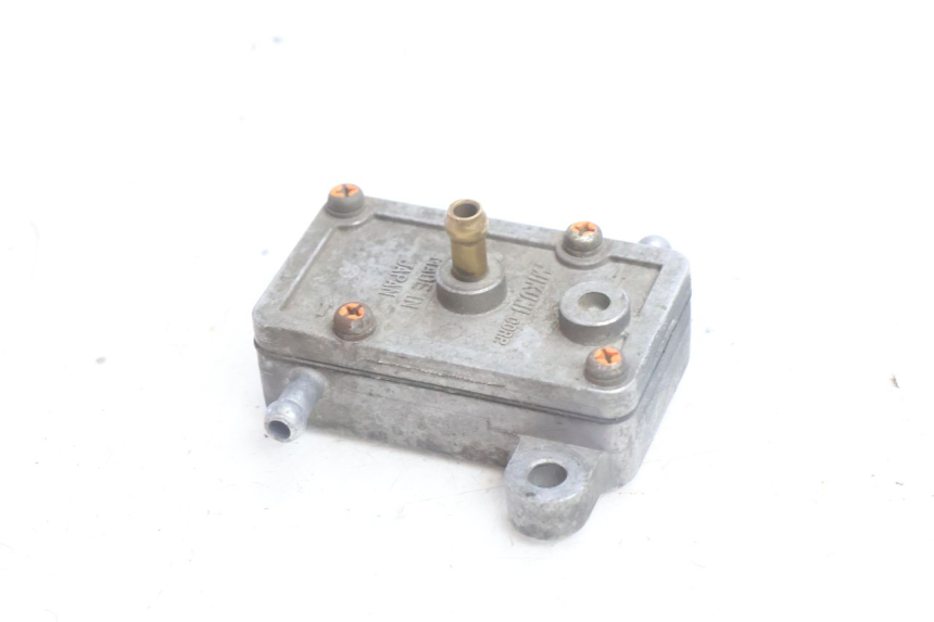 photo de RUBINETTO SERBATOIO GILERA RUNNER SP 50 (2002 - 2004) - Zoom sullo stato d'uso