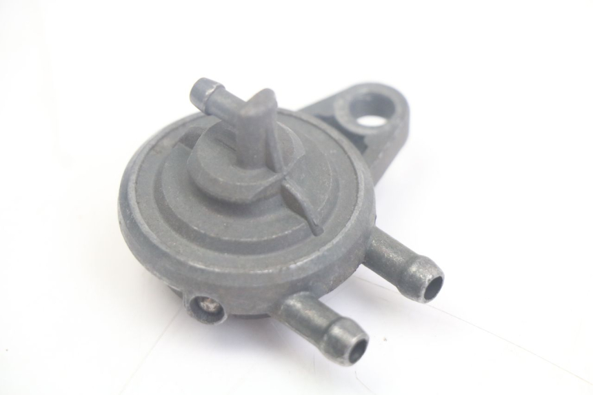 photo de DEPRESSIONE SERBATOIO APRILIA SCARABEO 100 (2003 - 2012) - Dettaglio del componente