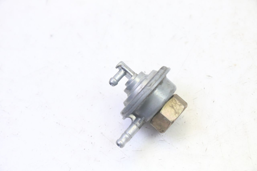 photo de DEPRESSIONE SERBATOIO HONDA SCV LEAD 100 (2003 - 2007) - Dettaglio del componente