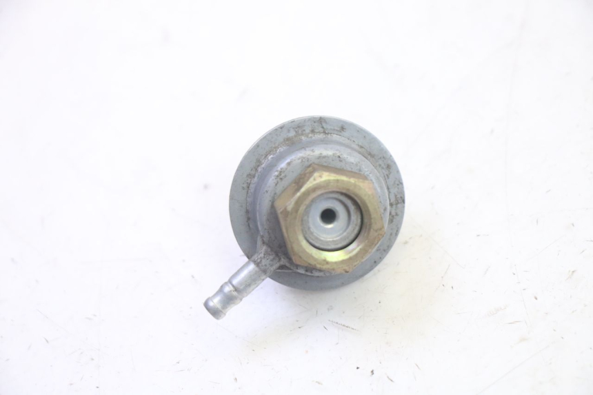 photo de DEPRESSIONE SERBATOIO HONDA SCV LEAD 100 (2003 - 2007) - Altra angolazione