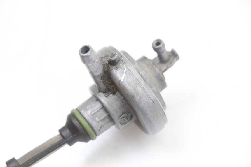 photo de DEPRESSIONE SERBATOIO APRILIA SR 2T 50 (2018 - 2022) - Zoom sullo stato d'uso