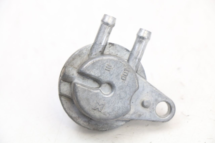 photo de RUBINETTO SERBATOIO APRILIA SR MOTARD 50 (2012 - 2018) - Altra angolazione