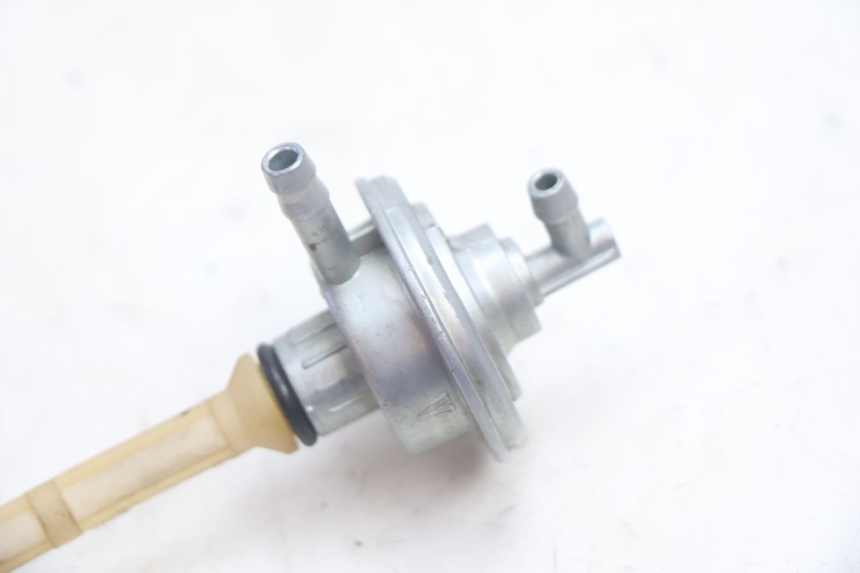 photo de RUBINETTO SERBATOIO PIAGGIO TYPHOON 50 (2000 - 2009) - Dettaglio del componente
