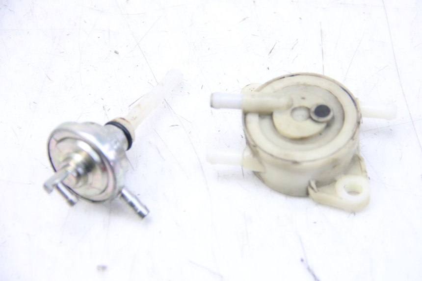 photo de DEPRESSIONE SERBATOIO PIAGGIO VESPA GRANTURISMO 125 (2003 - 2007) - Vista principale