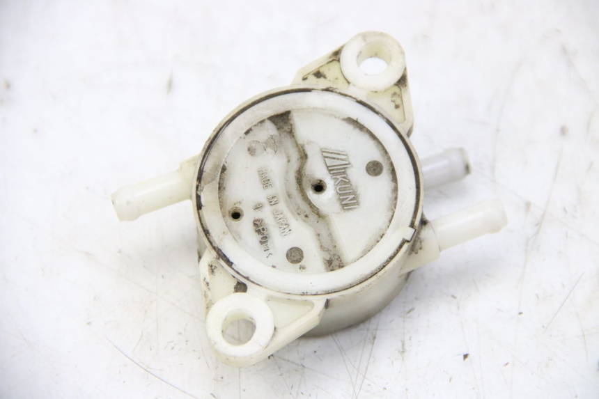 photo de DEPRESSIONE SERBATOIO PIAGGIO VESPA GRANTURISMO 125 (2003 - 2007) - Altra angolazione