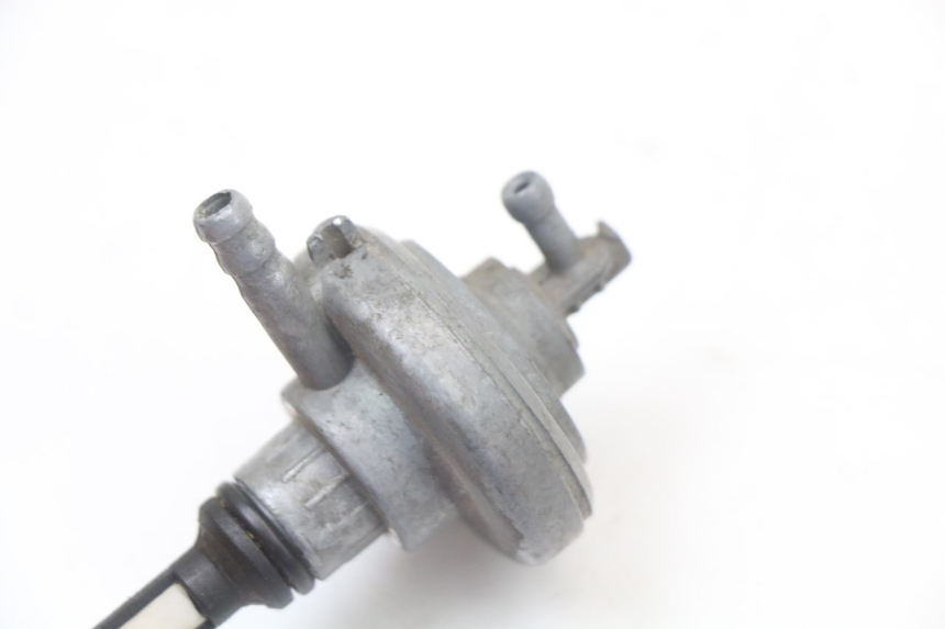 photo de DEPRESSIONE SERBATOIO PIAGGIO VESPA LX 125 (2005 - 2010) - Dettaglio del componente