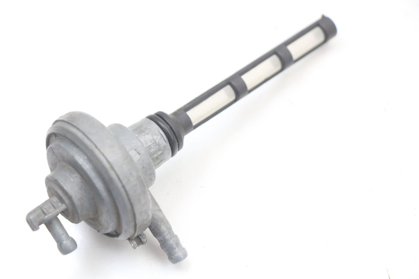 photo de DEPRESSIONE SERBATOIO PIAGGIO VESPA LX 125 (2005 - 2010) - Zoom sullo stato d'uso