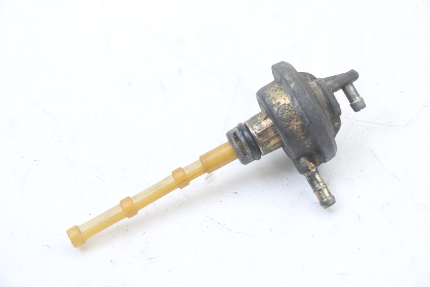 photo de RUBINETTO SERBATOIO YAMAHA AEROX 50 (1997 - 2006) - Vista principale