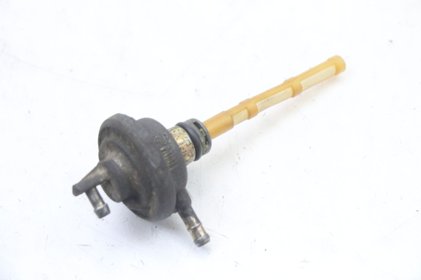 photo de RUBINETTO SERBATOIO YAMAHA AEROX 50 (1997 - 2006) - Zoom sullo stato d'uso