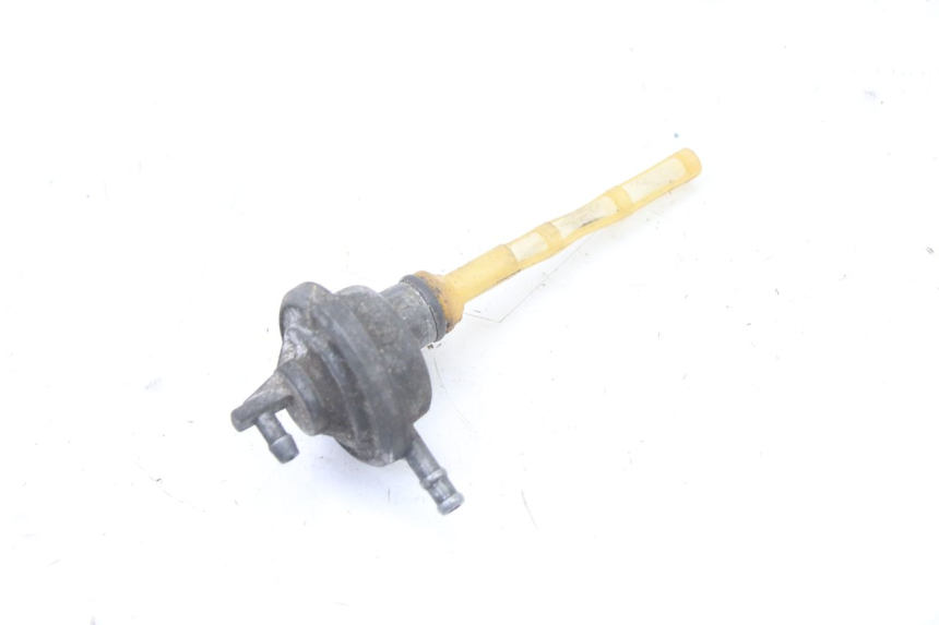 photo de RUBINETTO SERBATOIO YAMAHA BW'S NG NEXT GENERATION 50 (1996 - 2003) - Primo piano tecnico