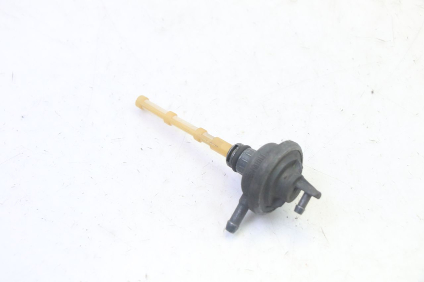 photo de DEPRESSIONE SERBATOIO YAMAHA YP MAJESTY 125 (2007 - 2010) - Altra angolazione