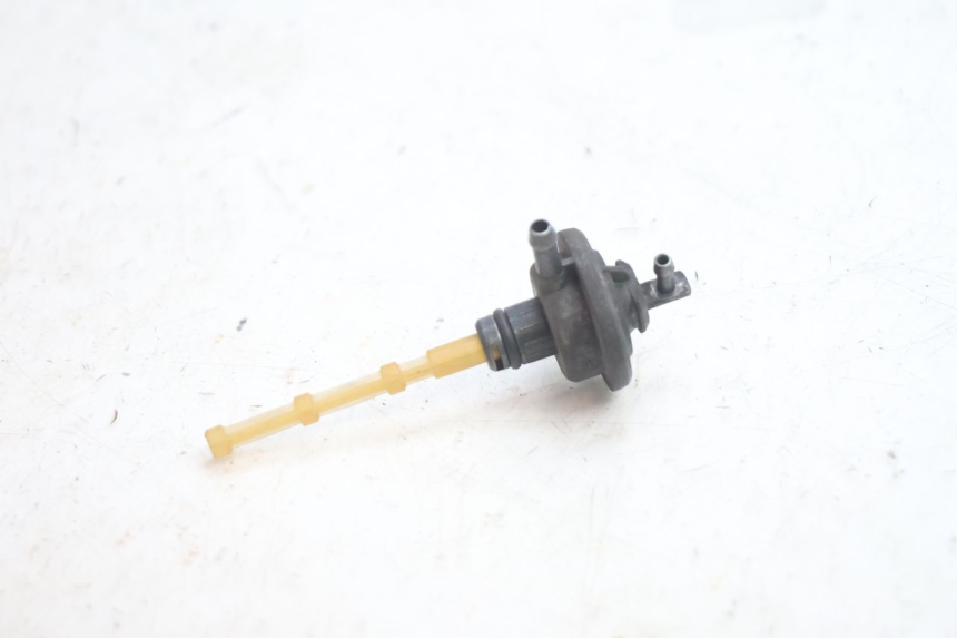 photo de DEPRESSIONE SERBATOIO YAMAHA YP MAJESTY 125 (2002 - 2006) - Dettaglio del componente