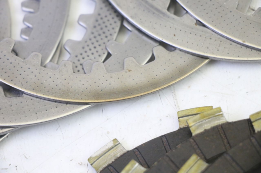 photo de DISCO FRIZIONE YAMAHA FZ6 N FAZER 600 (2004 - 2006) - Zoom sullo stato d'uso