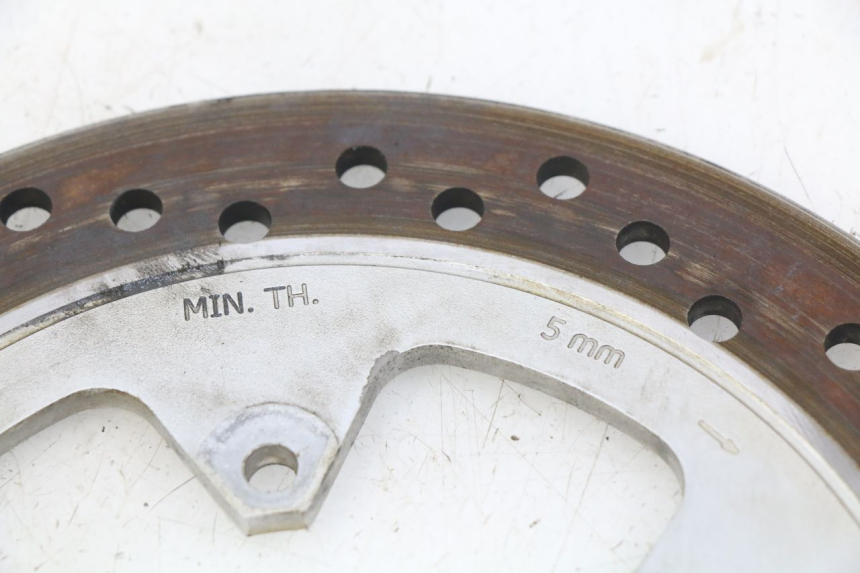 photo de DISCO FRENO POSTERIORE HONDA CB R 1000 (2018 - 2023) - Primo piano tecnico