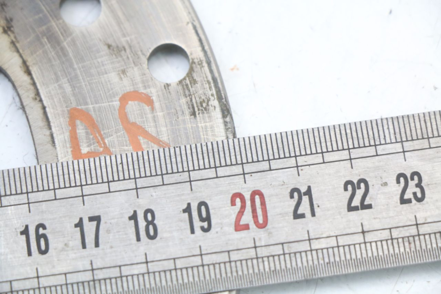 photo de DISCO FRENO POSTERIORE GILERA DNA 50 (2000 - 2007) - Zoom sullo stato d'uso